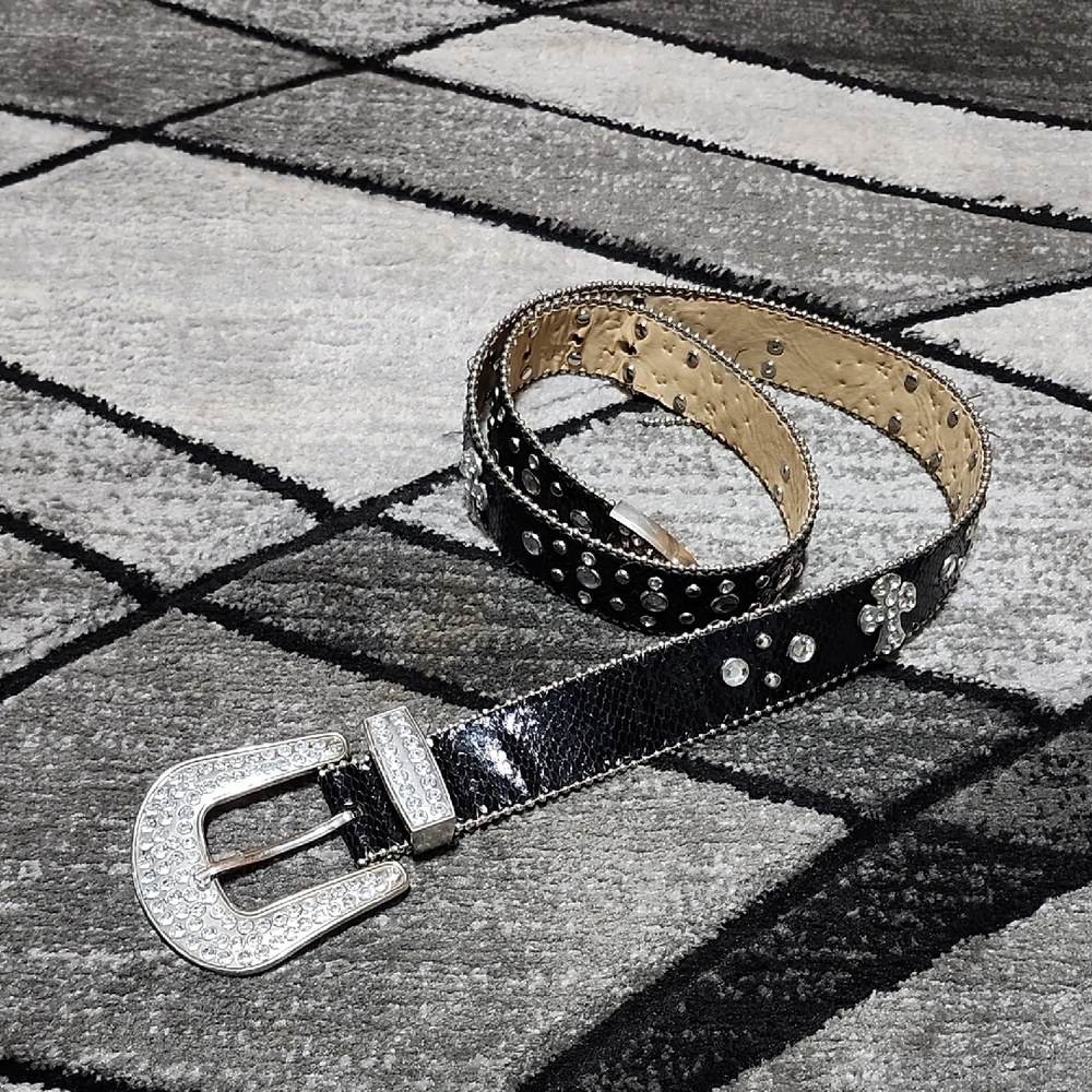 BLACK FAUX SNAKESKIN CROSS RHINESTONES STUDDED WESTERN BELT